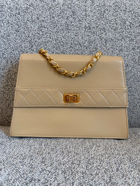 CHANEL チェーンショルダー（ブランドバッグ）の商品画像 - 査定依頼日：2026年7月14日 - 最高査定価格：260,000円