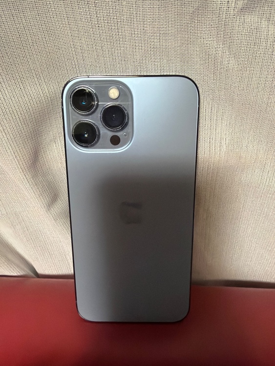 iPhone 13 Pro Max 256GB Softbank（スマホ）の商品画像 - 査定依頼日：2026年3月27日 - 最高査定価格：51,000円