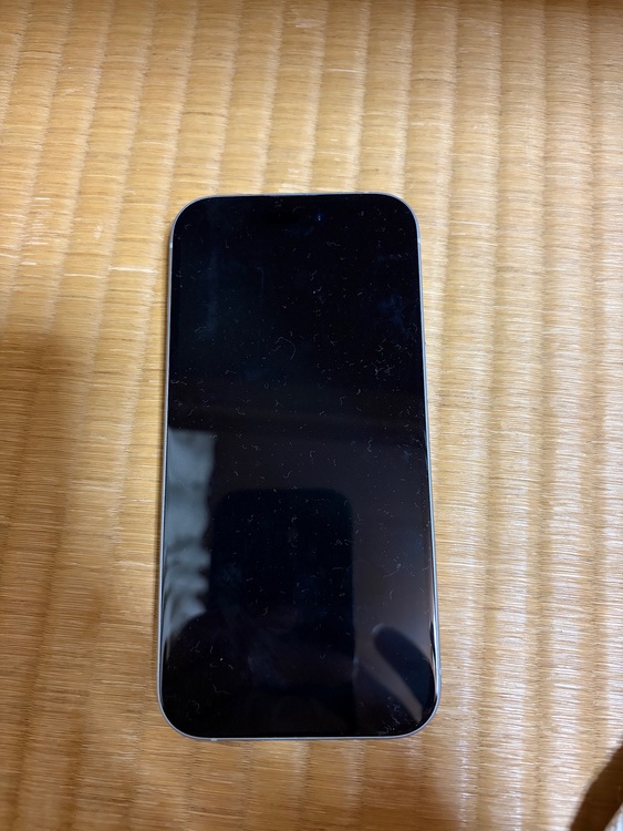 iPhone iPhone 15 128GB Softbank（スマホ）の商品画像 - 査定依頼日：2026年9月21日 - 最高査定価格：64,000円