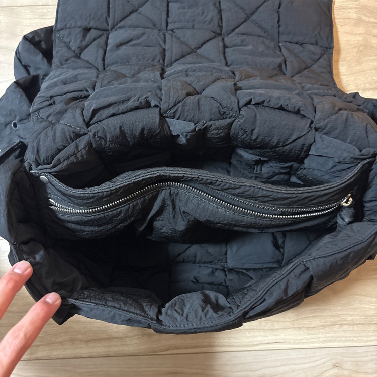 ボッテガ・ヴェネタ  （ブランドバッグ）の商品画像 - 査定依頼日：2025年9月27日 - 最高査定価格：85,000円