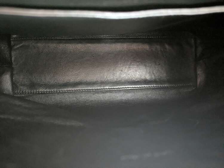 キャビアスキン ハンドバッグ ブラック（ブランドバッグ）の商品画像 - 査定依頼日：2025年5月24日 - 最高査定価格：350,000円