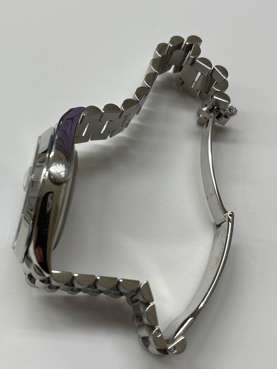 ロレックス デイデイト 228206A（高級時計）の商品画像 - 査定依頼日：2025年10月2日 - 最高査定価格：9,500,000円