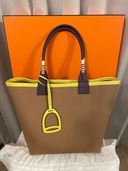 スティープル　28（ブランドバッグ）の商品画像 - 査定依頼日：2025年10月29日 - 最高査定価格：320,000円