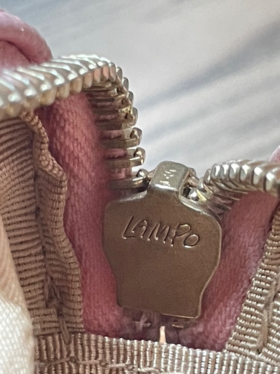 シャネル キャビアスキン ミニボストンバッグ（ブランドバッグ）の商品画像 - 査定依頼日：2025年9月15日 - 最高査定価格：250,000円