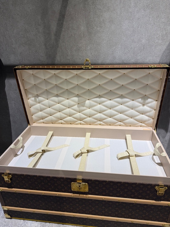ルイヴィトン ルイヴィトン(その他)（ブランドバッグ）の商品画像 - 査定依頼日：2026年8月27日 - 最高査定価格：100,000円