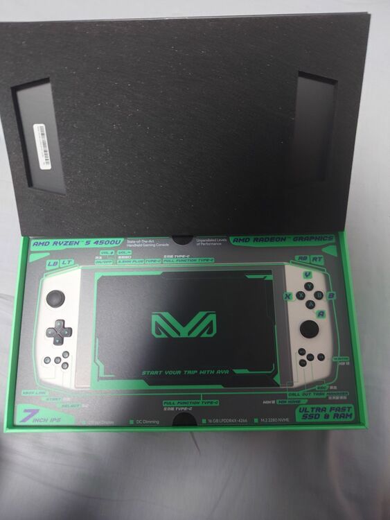 AYANEO 2021 AMD RYZEN5 4500U（ゲーム機本体・ゲームソフト）の商品画像 - 査定依頼日：2025年6月11日 - 最高査定価格：20,000円