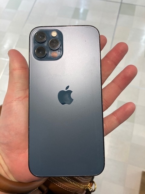 iPhone iPhone 12 Pro 128GB Softbank（スマホ）の商品画像 - 査定依頼日：2026年8月25日 - 最高査定価格：32,500円