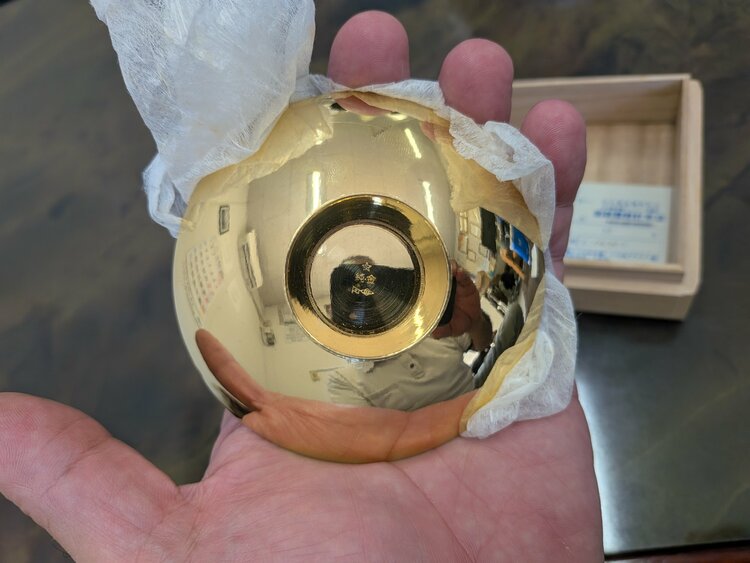 金杯（金・貴金属）の商品画像 - 査定依頼日：2026年10月15日 - 最高査定価格：5,000,000円