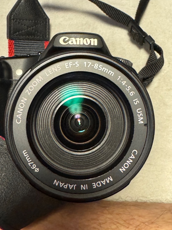 EOS-30D 17-85mmレンズキット（カメラ）の商品画像 - 査定依頼日：2026年7月12日 - 最高査定価格：2,500円