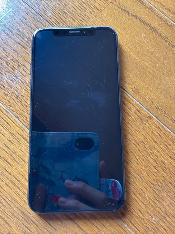 iPhoneXS 256GB au（スマホ）の商品画像 - 査定依頼日：2026年2月27日 - 最高査定価格：13,000円