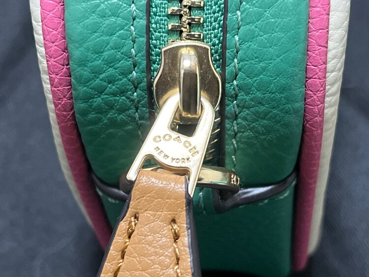 その他 コーチ （ブランドバッグ）の商品画像 - 査定依頼日：2025年3月18日 - 最高査定価格：8,000円