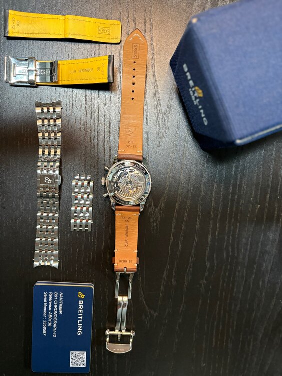 ブライトリング ナビタイマー AB0138（高級時計）の商品画像 - 査定依頼日：2025年4月24日 - 最高査定価格：750,000円