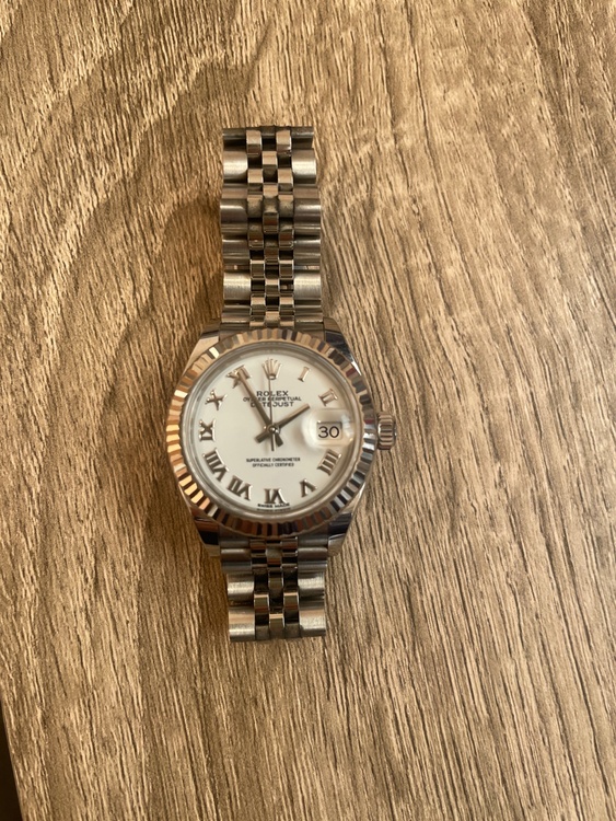 ロレックス デイトジャスト 27917（高級時計）の商品画像 - 査定依頼日：2025年12月8日 - 最高査定価格：1,500,000円