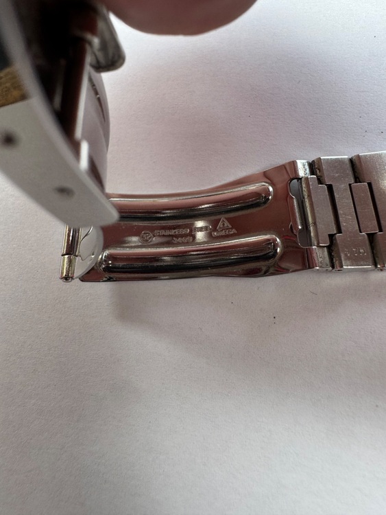 オメガ スピードマスター （高級時計）の商品画像 - 査定依頼日：2025年6月12日 - 最高査定価格：350,000円