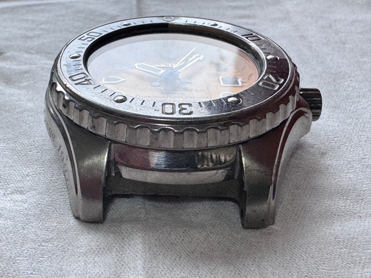 SEIKO KINETIC SCUBAMASTER 200m 腕時計 (1997（高級時計）の商品画像 - 査定依頼日：2025年11月23日 - 最高査定価格：15,000円