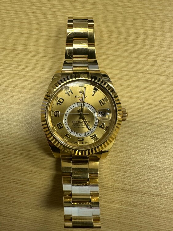 ロレックス スカイドゥエラー （高級時計）の商品画像 - 査定依頼日：2026年1月29日 - 最高査定価格：6,000,000円