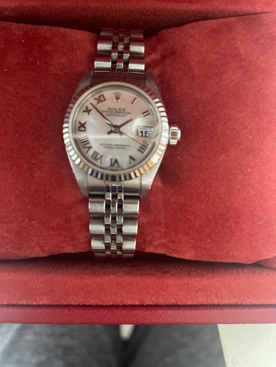 ロレックス デイトジャスト F06825（高級時計）の商品画像 - 査定依頼日：2026年3月11日 - 最高査定価格：1,000,000円