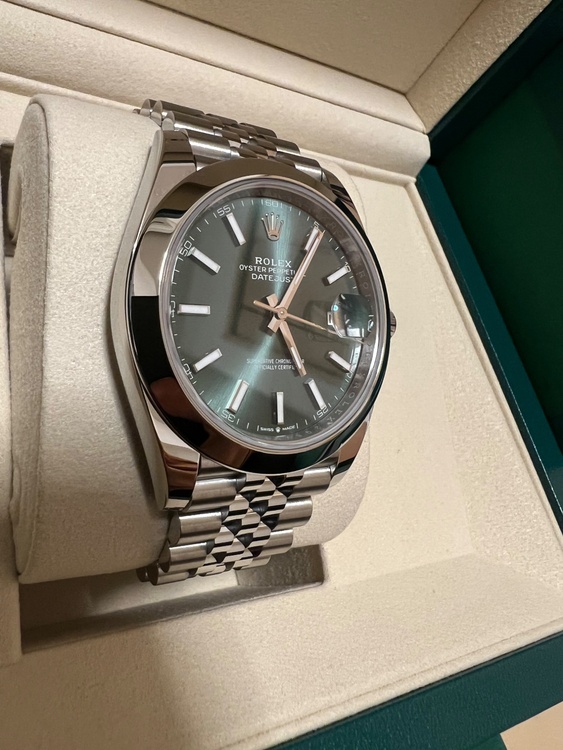 デイトジャスト　41mm ミントグリーン（高級時計）の商品画像 - 査定依頼日：2026年3月12日 - 最高査定価格：1,910,000円