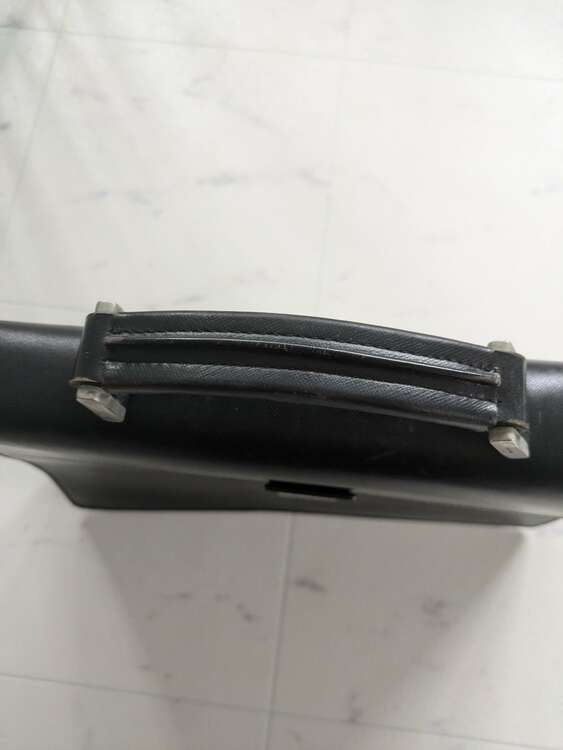 プラダ  （ブランドバッグ）の商品画像 - 査定依頼日：2024年12月14日 - 最高査定価格：8,000円