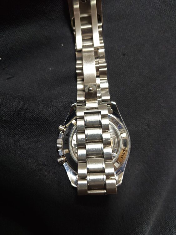 スピードマスタープロフェッショナル（高級時計）の商品画像 - 査定依頼日：2025年11月30日 - 最高査定価格：750,000円