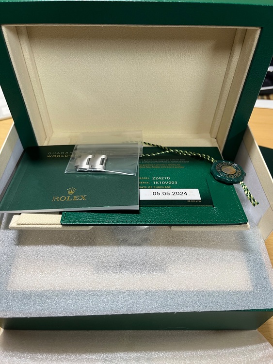 エクスプローラ40（高級時計）の商品画像 - 査定依頼日：2025年7月11日 - 最高査定価格：1,400,000円