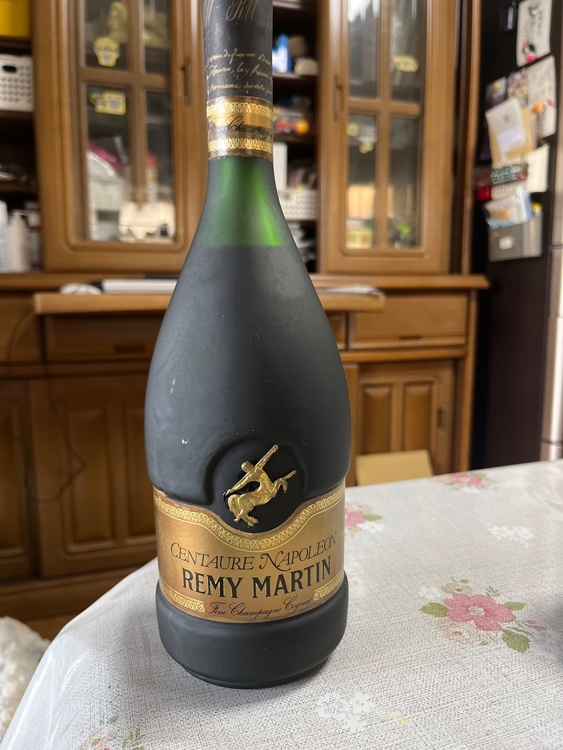 ブランデー レミーマルタン （お酒）の商品画像 - 査定依頼日：2026年4月12日 - 最高査定価格：3,000円