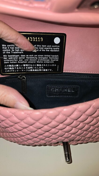 写真に載せてます。（ブランドバッグ）の商品画像 - 査定依頼日：2026年10月11日 - 最高査定価格：150,000円