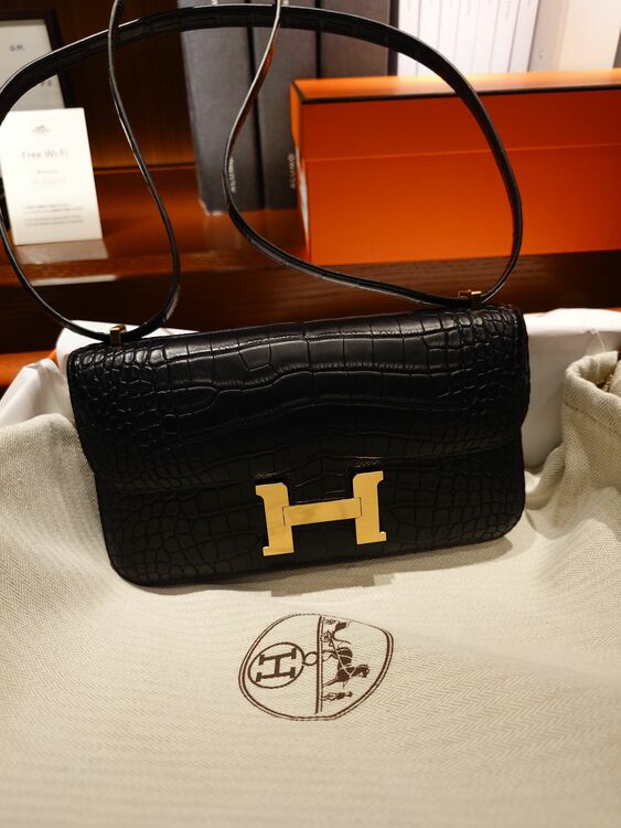 エルメス コンスタンス （ブランドバッグ）の商品画像 - 査定依頼日：2025年6月13日 - 最高査定価格：3,500,000円