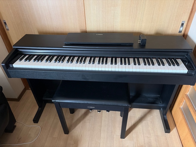 ARIUS YPD-144（ピアノ・楽器・PA機材）の商品画像 - 査定依頼日：2026年4月5日 - 最高査定価格：5,000円