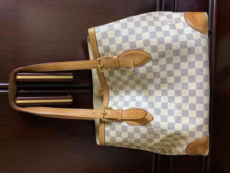 ヴィトン ダミエアズール ハムステッド（ブランドバッグ）の商品画像 - 査定依頼日：2019年7月16日 - 最高査定価格：50,000円