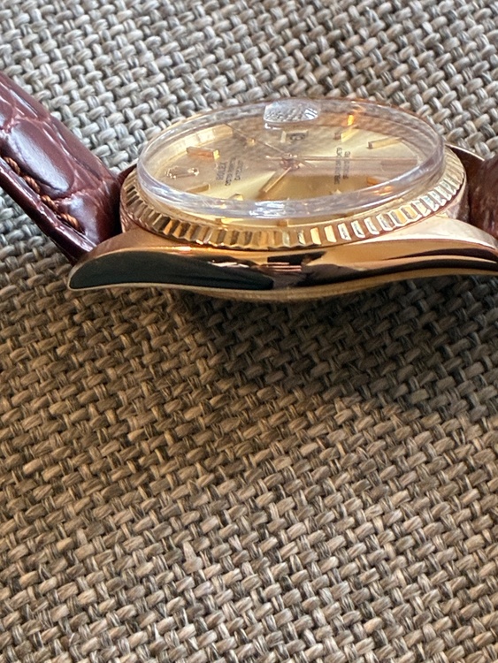 デイトジャスト1601金無垢（高級時計）の商品画像 - 査定依頼日：2026年1月14日 - 最高査定価格：1,550,000円