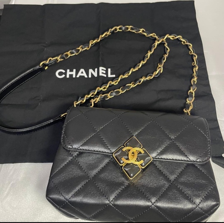 CHANELCCターンロックチェーンショルダーバッグラムスキン（ブランドバッグ）の商品画像 - 査定依頼日：2025年12月25日 - 最高査定価格：350,000円
