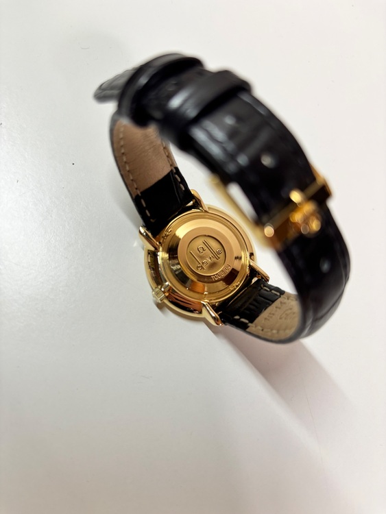 devil（高級時計）の商品画像 - 査定依頼日：2025年10月13日 - 最高査定価格：330,000円