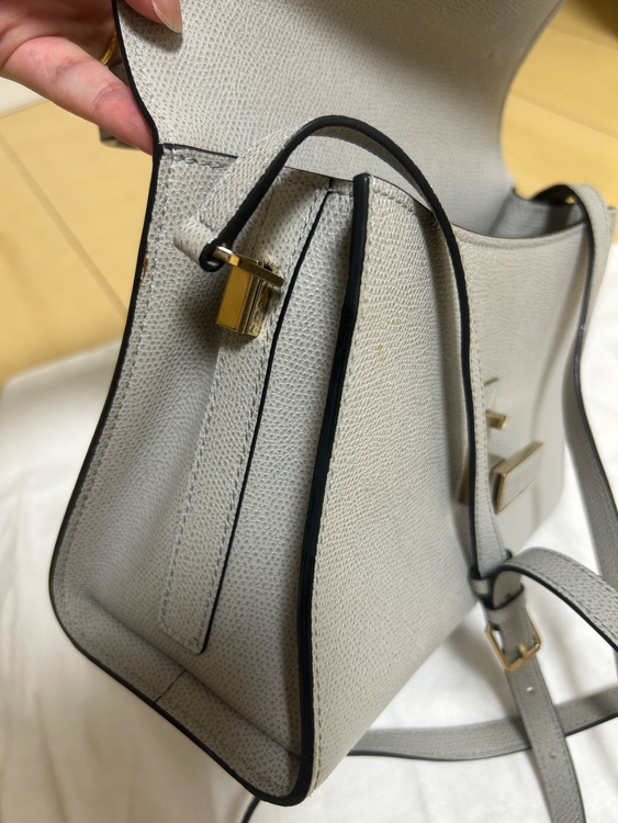 イジィデ（ブランドバッグ）の商品画像 - 査定依頼日：2025年9月9日 - 最高査定価格：70,000円