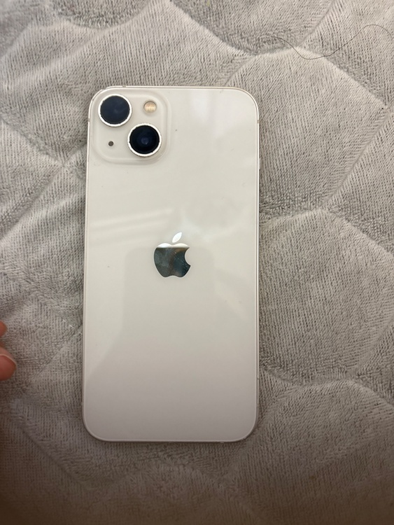 iPhone iPhone 13 128GB SIMフリー（スマホ）の商品画像 - 査定依頼日：2026年8月17日 - 最高査定価格：40,000円