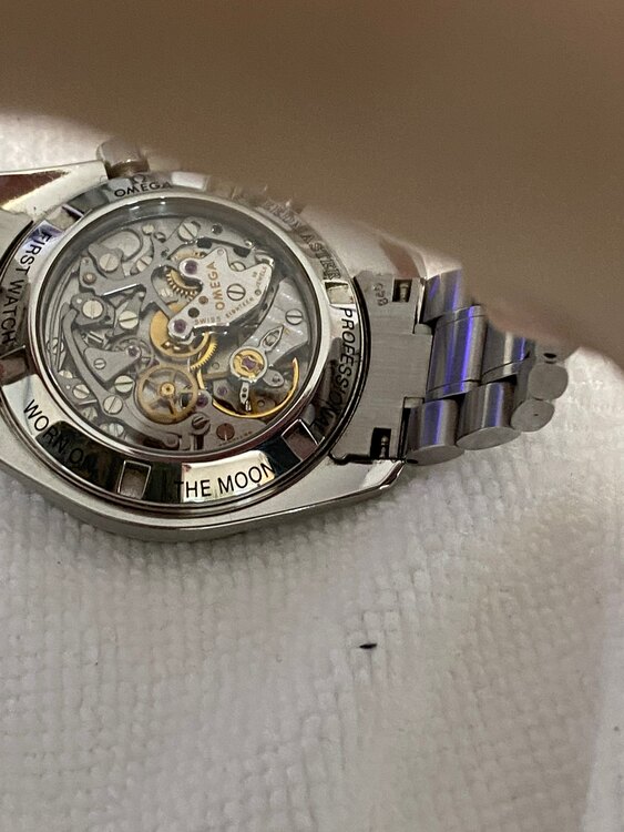 オメガ スピードマスター 3572-5（高級時計）の商品画像 - 査定依頼日：2025年3月5日 - 最高査定価格：520,000円