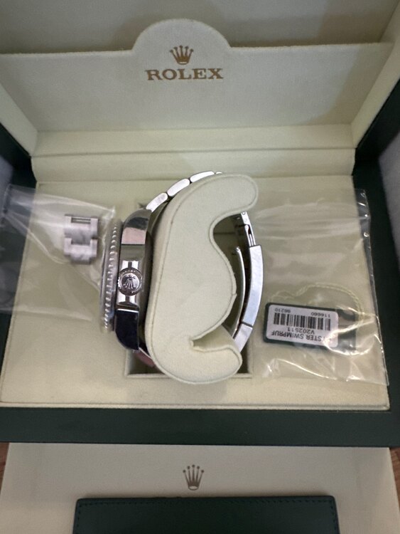 ロレックス その他 11666（高級時計）の商品画像 - 査定依頼日：2025年2月26日 - 最高査定価格：1,350,000円