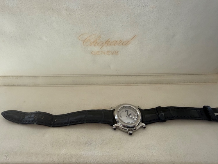 ハッピースポーツ（高級時計）の商品画像 - 査定依頼日：2026年3月19日 - 最高査定価格：700,000円