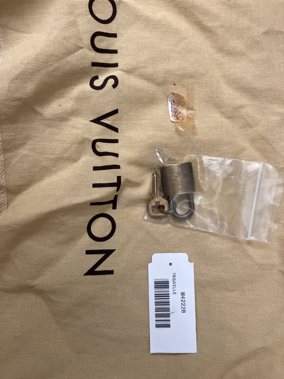 ルイヴィトン モノグラム （ブランドバッグ）の商品画像 - 査定依頼日：2025年6月10日 - 最高査定価格：65,000円