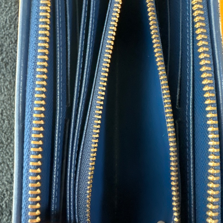 ルイヴィトン　長財布（ブランド財布・小物）の商品画像 - 査定依頼日：2025年9月29日 - 最高査定価格：60,000円