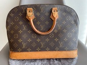 ルイヴィトン アルマ （ブランドバッグ）の商品画像 - 査定依頼日：2025年9月26日 - 最高査定価格：68,000円