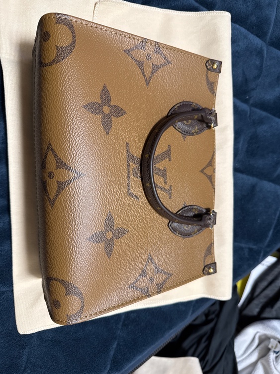 M46373（ブランドバッグ）の商品画像 - 査定依頼日：2026年1月23日 - 最高査定価格：300,000円