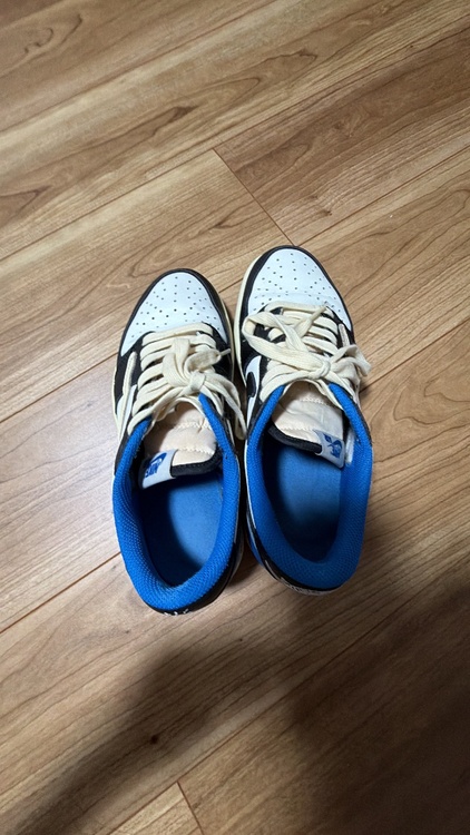 Travis Scott × fragment design × Nike Ai（古着・ファッション）の商品画像 - 査定依頼日：2026年9月29日 - 最高査定価格：55,000円