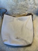 ヴァル ダッフル C2818（ブランドバッグ）の商品画像 - 査定依頼日：2026年3月14日 - 最高査定価格：2,500円