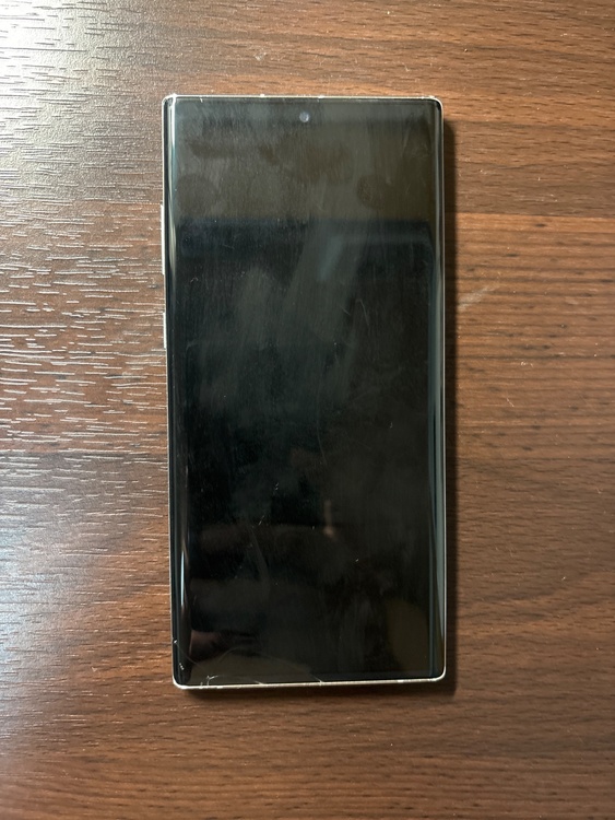 Galaxy Note10＋（スマホ）の商品画像 - 査定依頼日：2026年6月25日 - 最高査定価格：3,000円