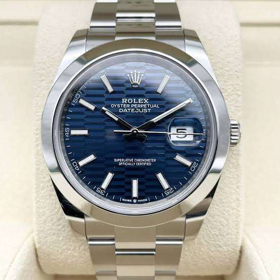 ロレックス デイトジャスト 126300（高級時計）の商品画像 - 査定依頼日：2025年5月15日 - 最高査定価格：1,370,000円