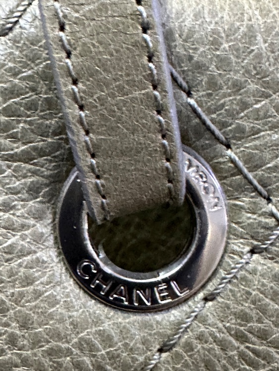 CHANEL オンザロード（ブランドバッグ）の商品画像 - 査定依頼日：2026年3月30日 - 最高査定価格：170,000円