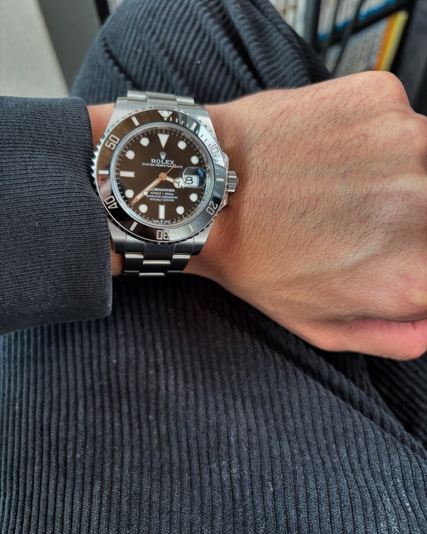 サブマリーナデイト（高級時計）の商品画像 - 査定依頼日：2026年2月17日 - 最高査定価格：2,300,000円