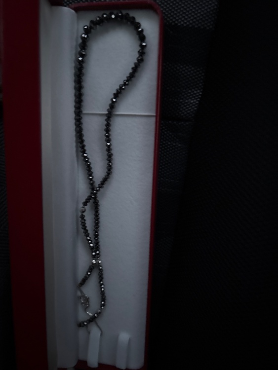 ブラックダイヤモンドネックレス（金・貴金属）の商品画像 - 査定依頼日：2026年2月5日 - 最高査定価格：15,000円