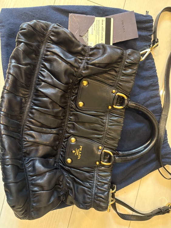 レザーバッグBN1496（ブランドバッグ）の商品画像 - 査定依頼日：2025年8月29日 - 最高査定価格：50,000円